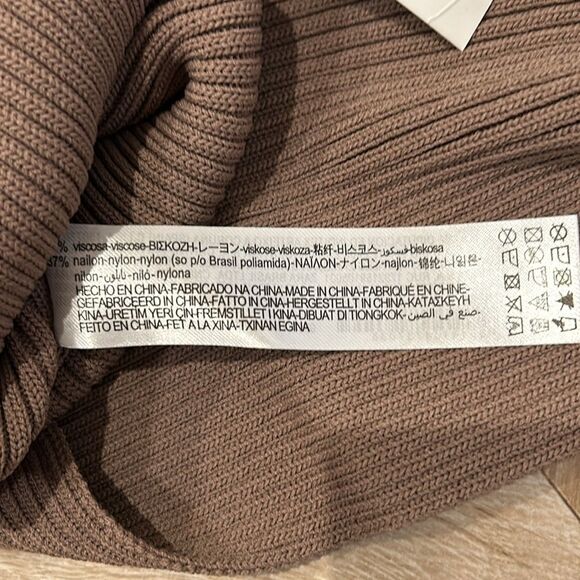 NEW WITH TAGS!  ZARA arm warmer sweater. Sz. M - Picture 7 of 7